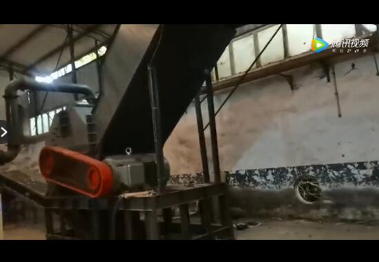 斷橋鋁深夜福利久久廠家為客戶免費安裝設備並運行測試