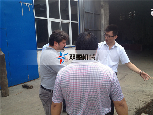 廢鐵深夜福利久久設備巴基斯坦客戶來訪