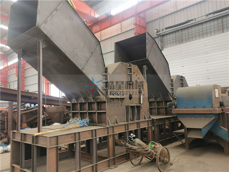 金屬深夜福利久久金屬破碎機設備廠家設備車間實拍