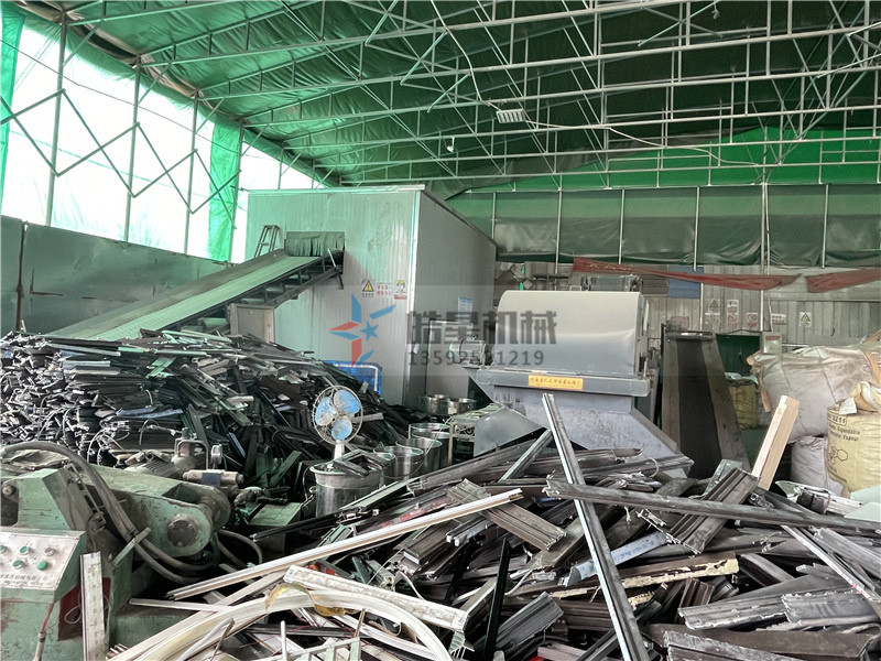 金屬深夜福利久久錘頭使用多久需要更換一次